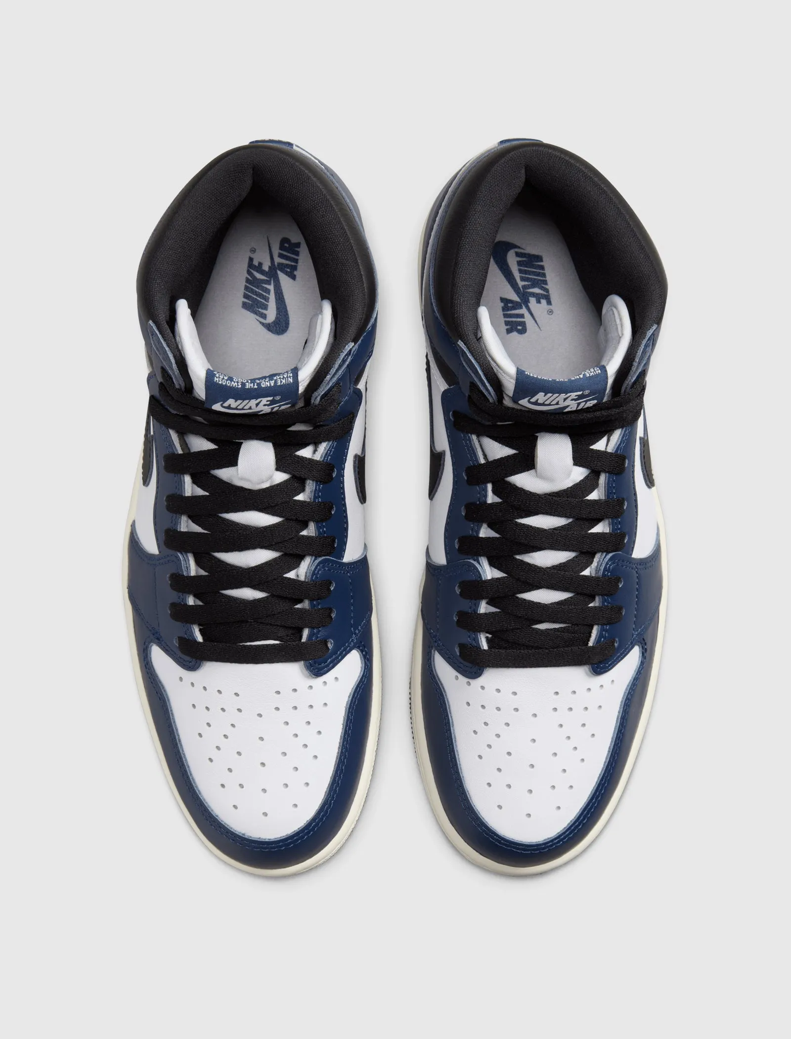 AIR JORDAN 1 RETRO MIDNIGHT NAVY