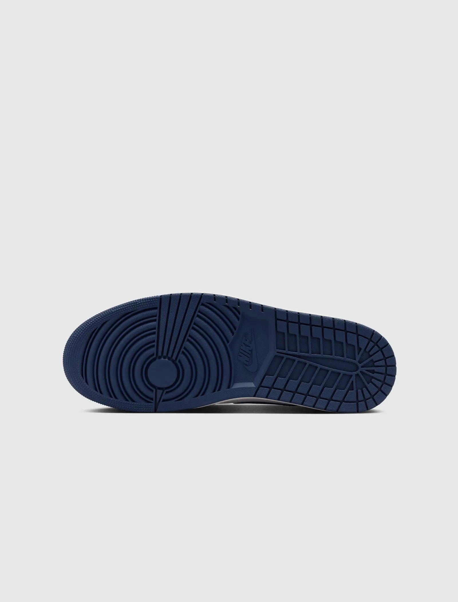 AIR JORDAN 1 RETRO MIDNIGHT NAVY