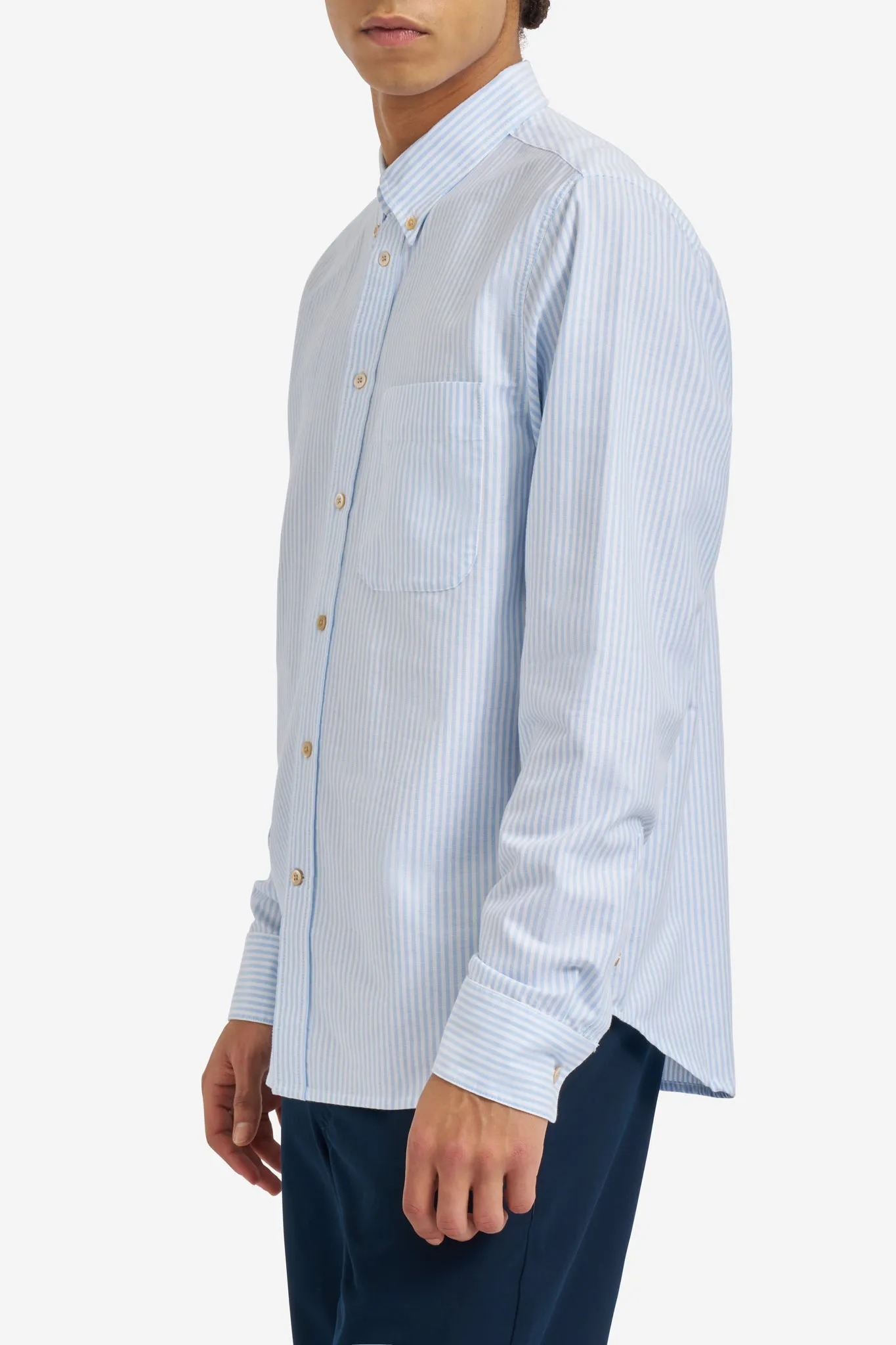 BUTTON DOWN SHIRT