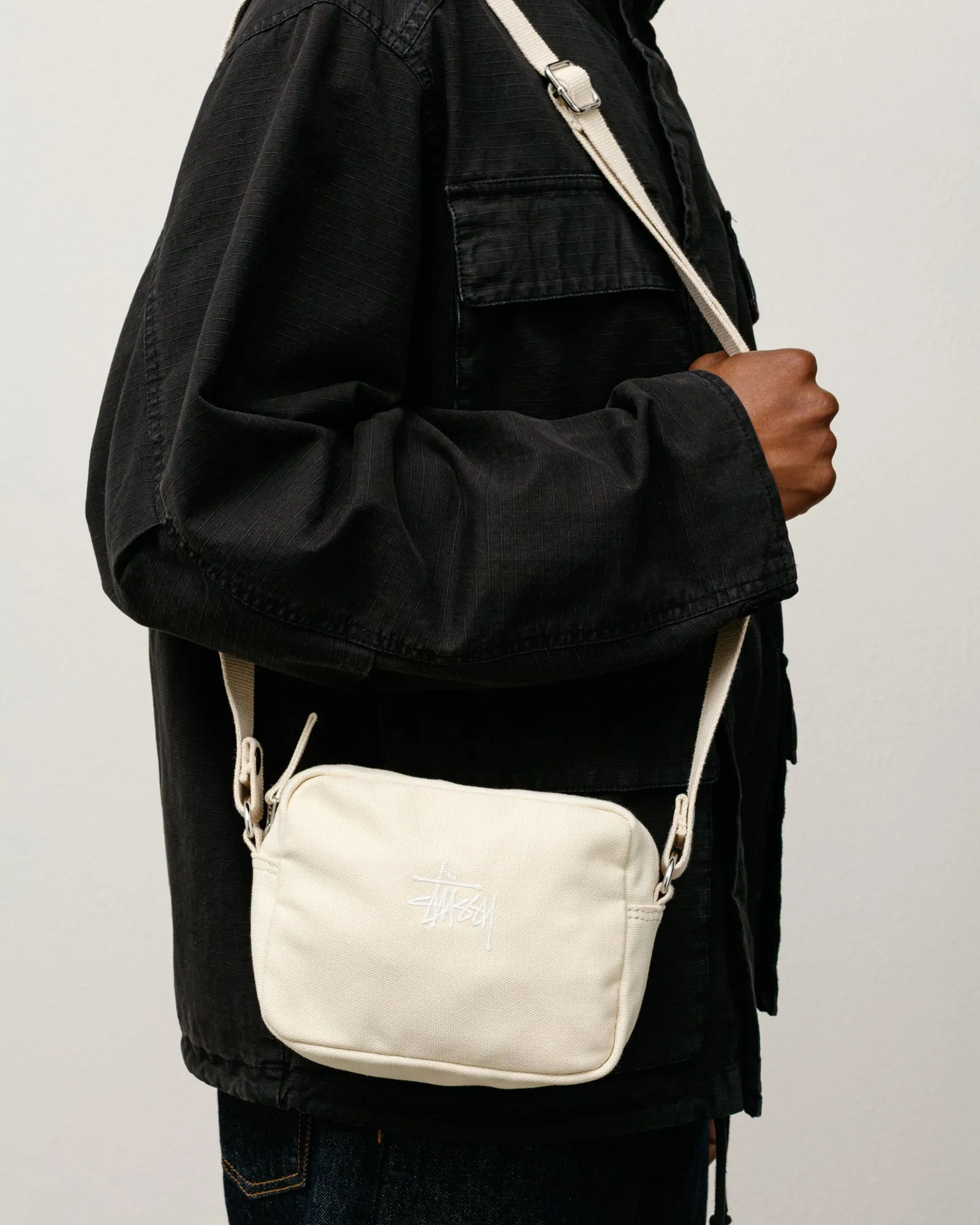 CANVAS POUCH