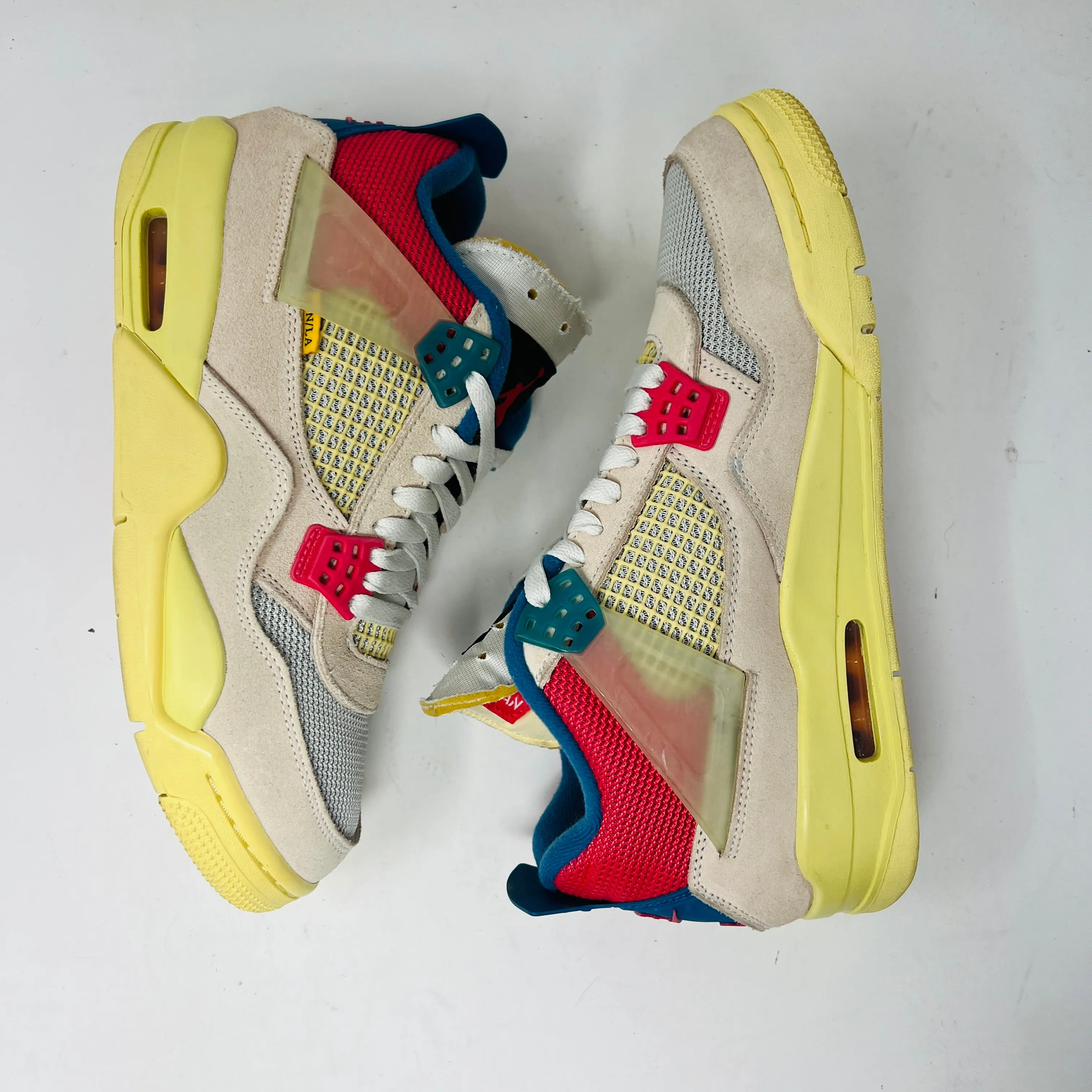 Jordan 4 Retro Union Guava Ice