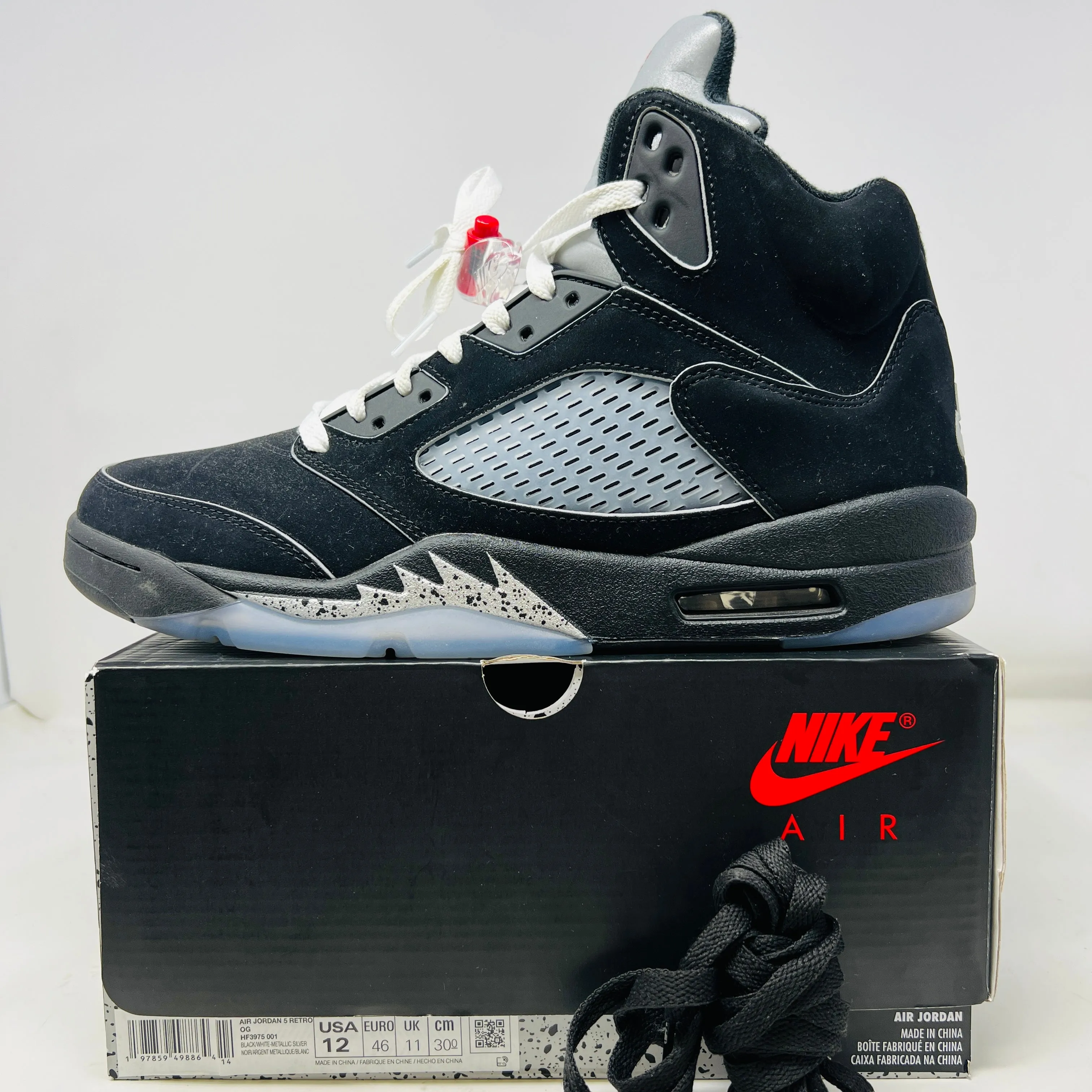 Jordan 5 Retro OG Black Metallic Reimagined
