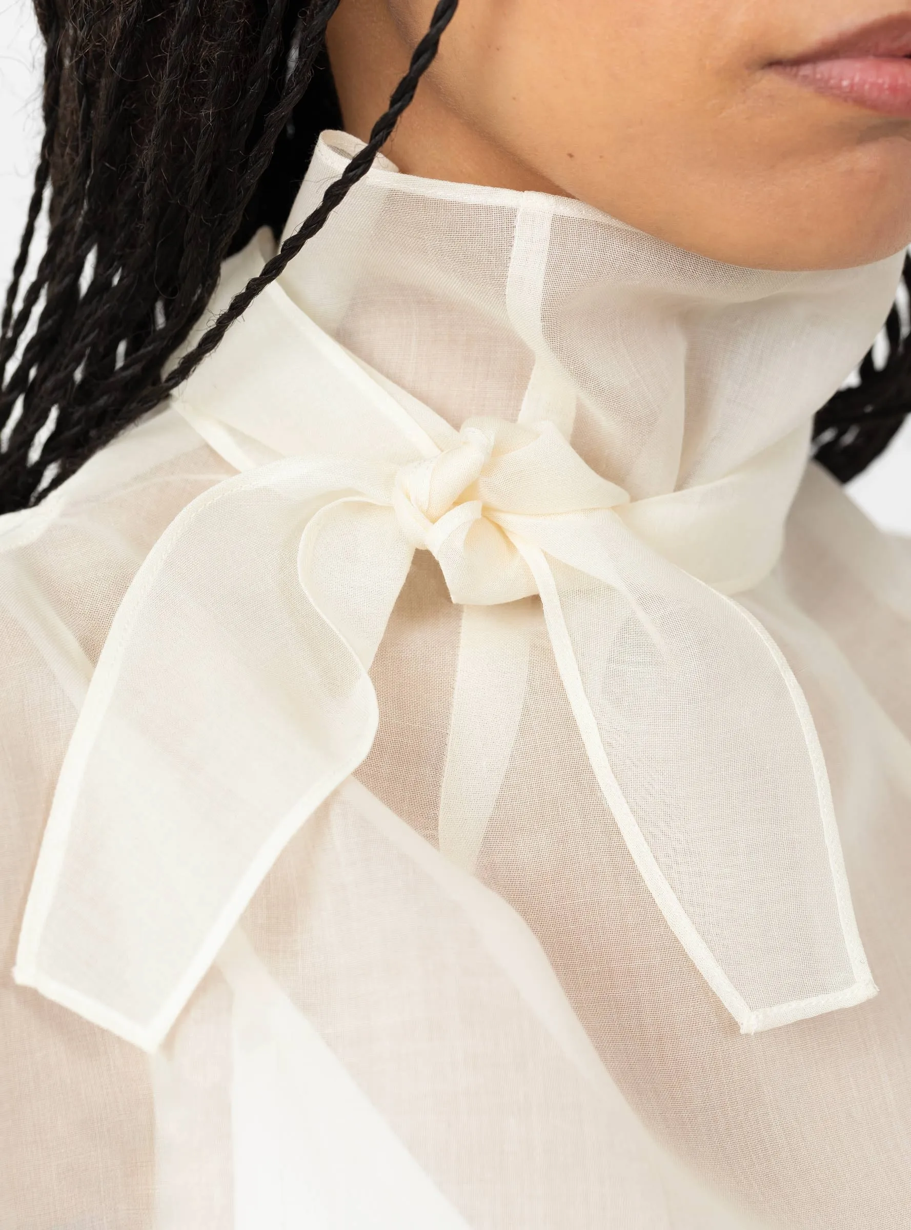 Knotted Collar Top. Ivory