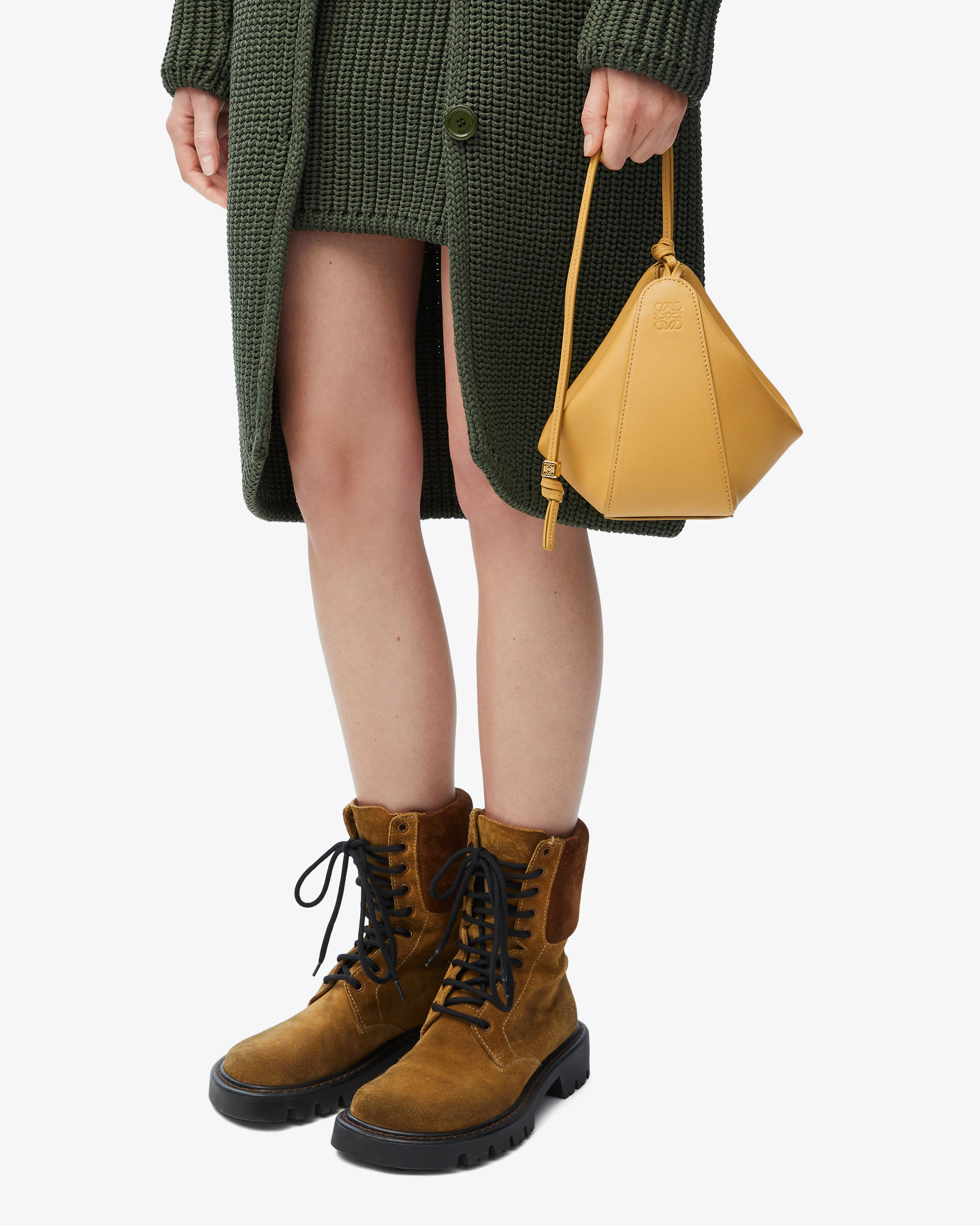 Loewe - Hammock Hobo Mini - (Sahara)