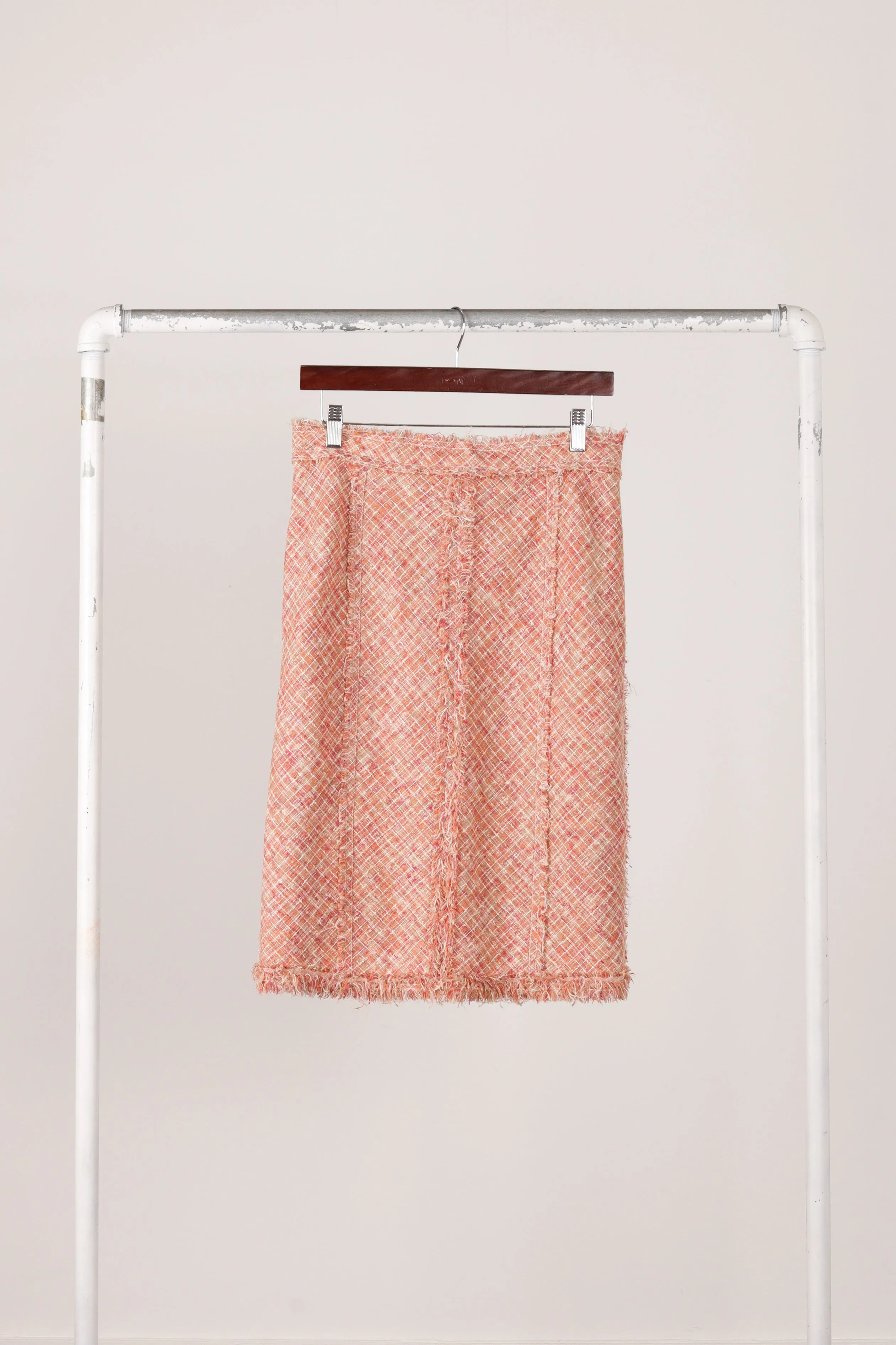 Louis Vuitton FW97 'Raw Edge Trim Tweed' Linen Skirt Salmon (1997)