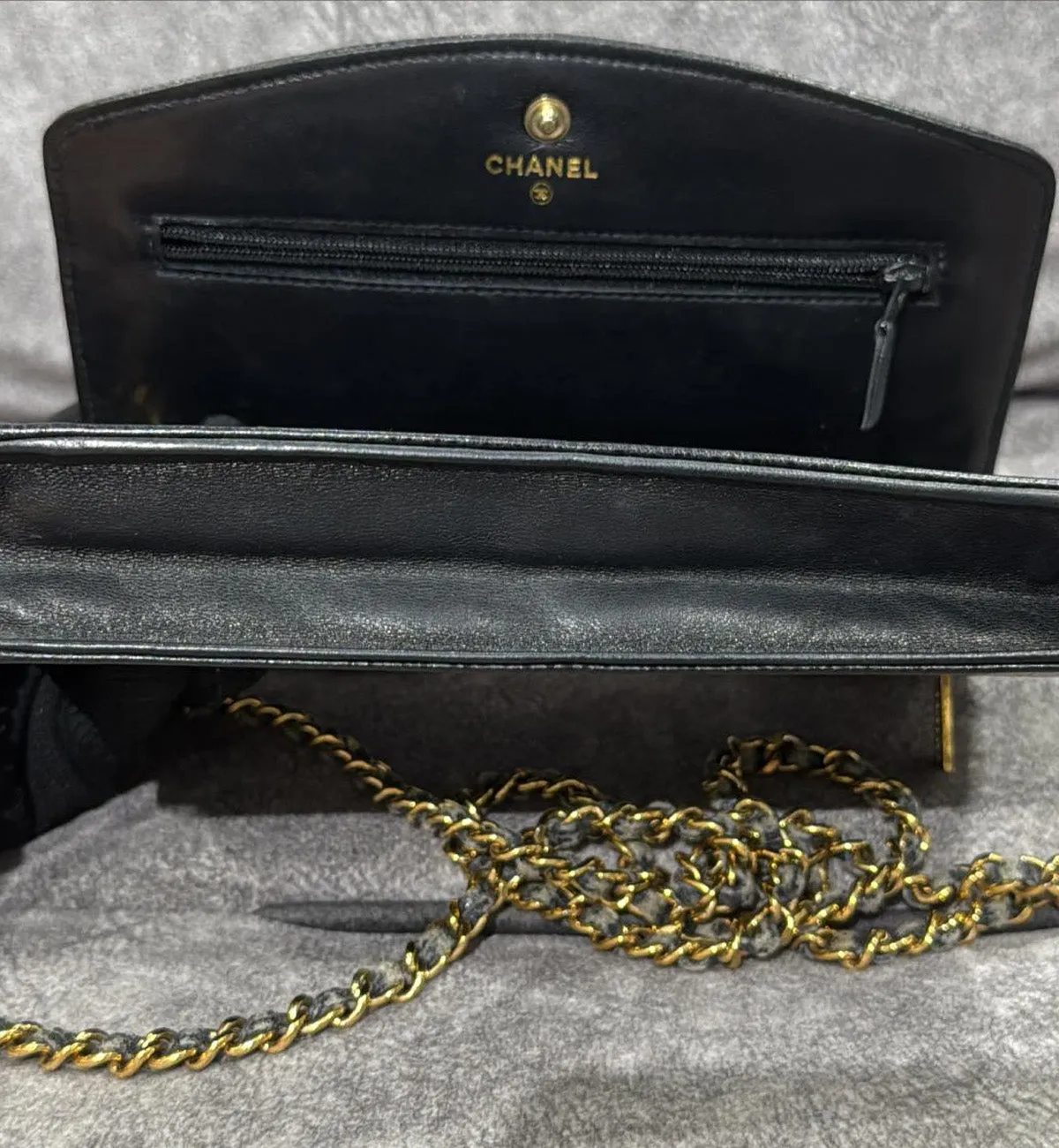 [Pre-used] Chanel WOC Black Caviar Timeless Bag Chain