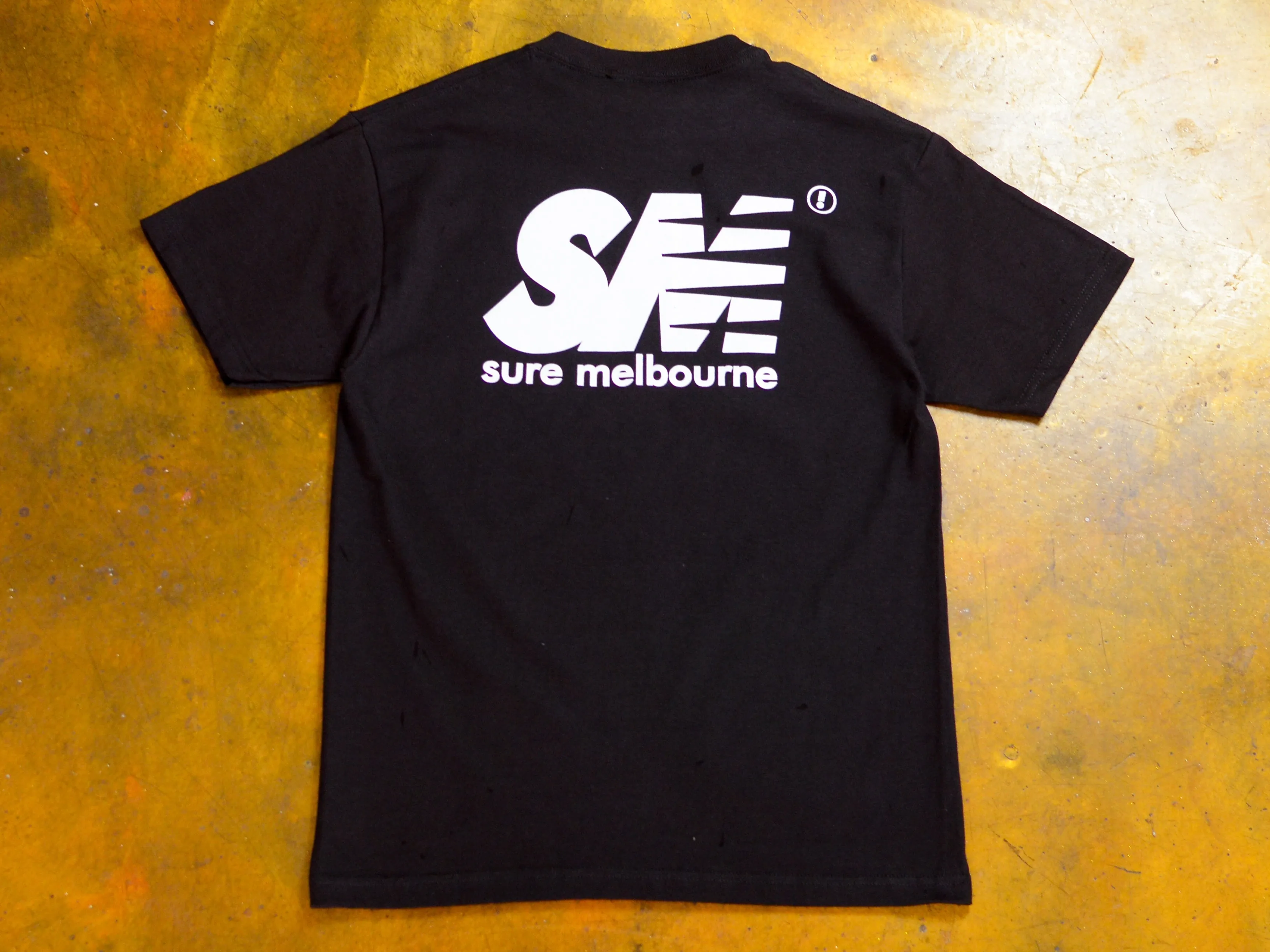 SM T-Shirt - Black / White