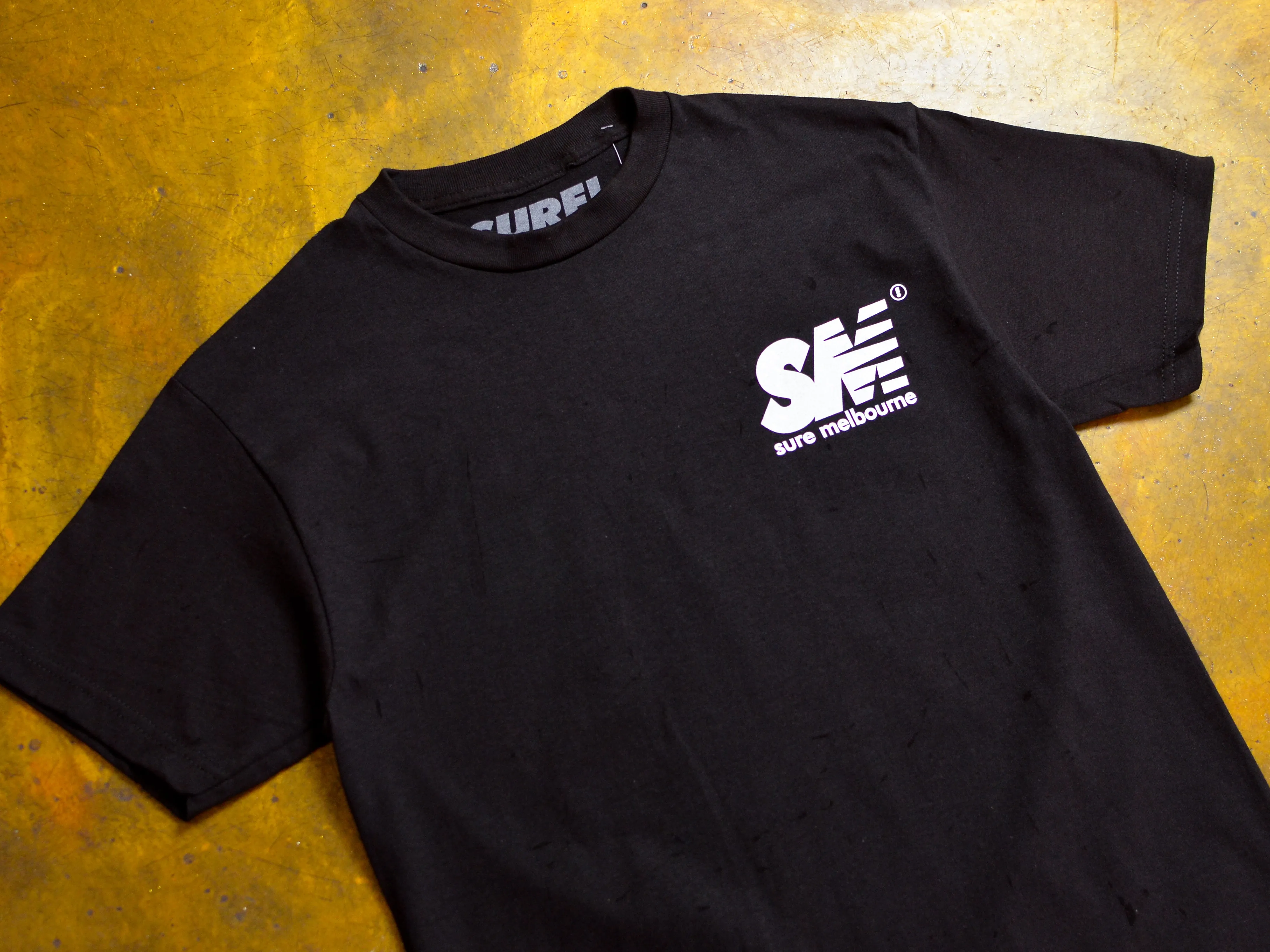 SM T-Shirt - Black / White