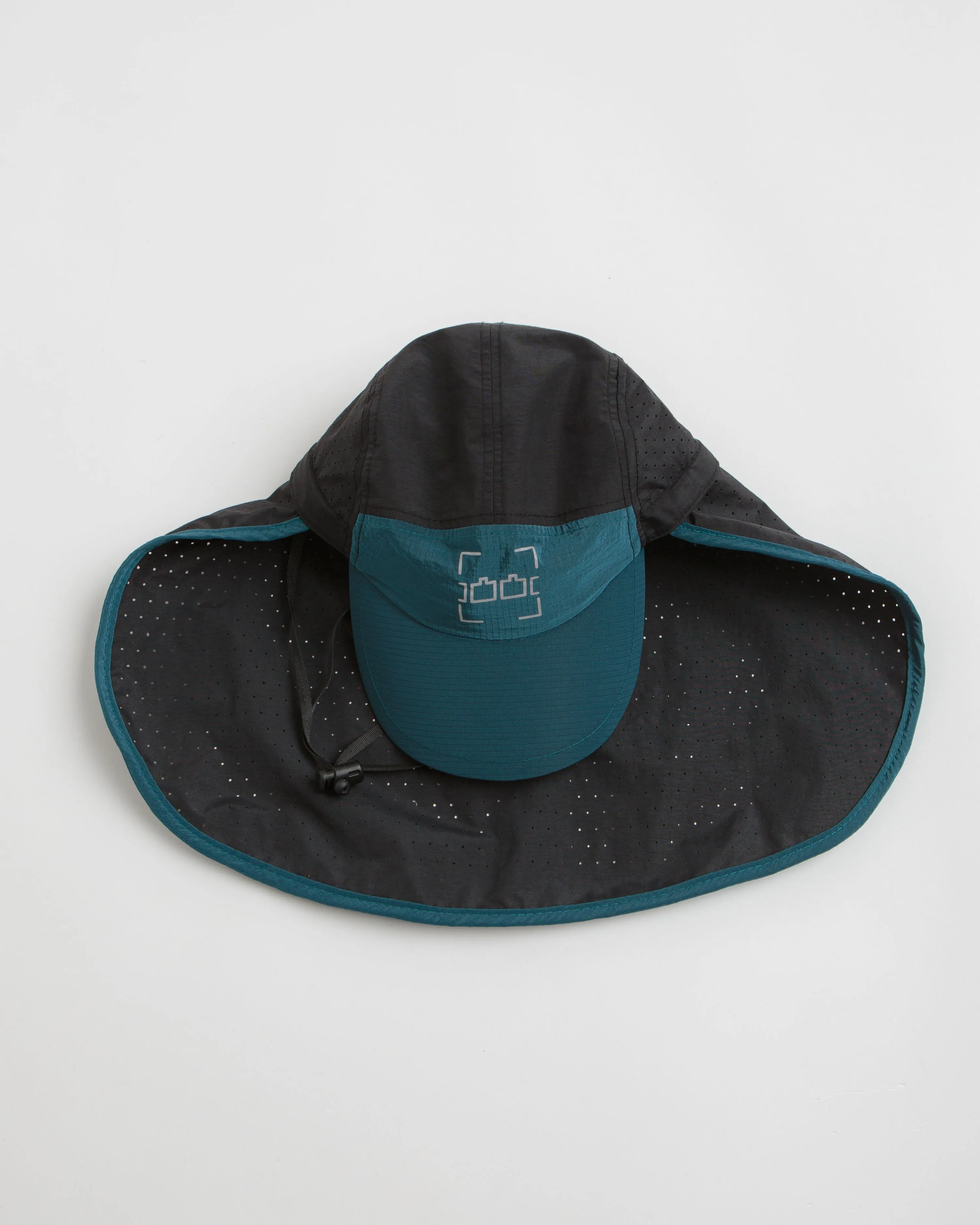The Trilogy Tapes Neck Cape Trail Cap - Blue / Black