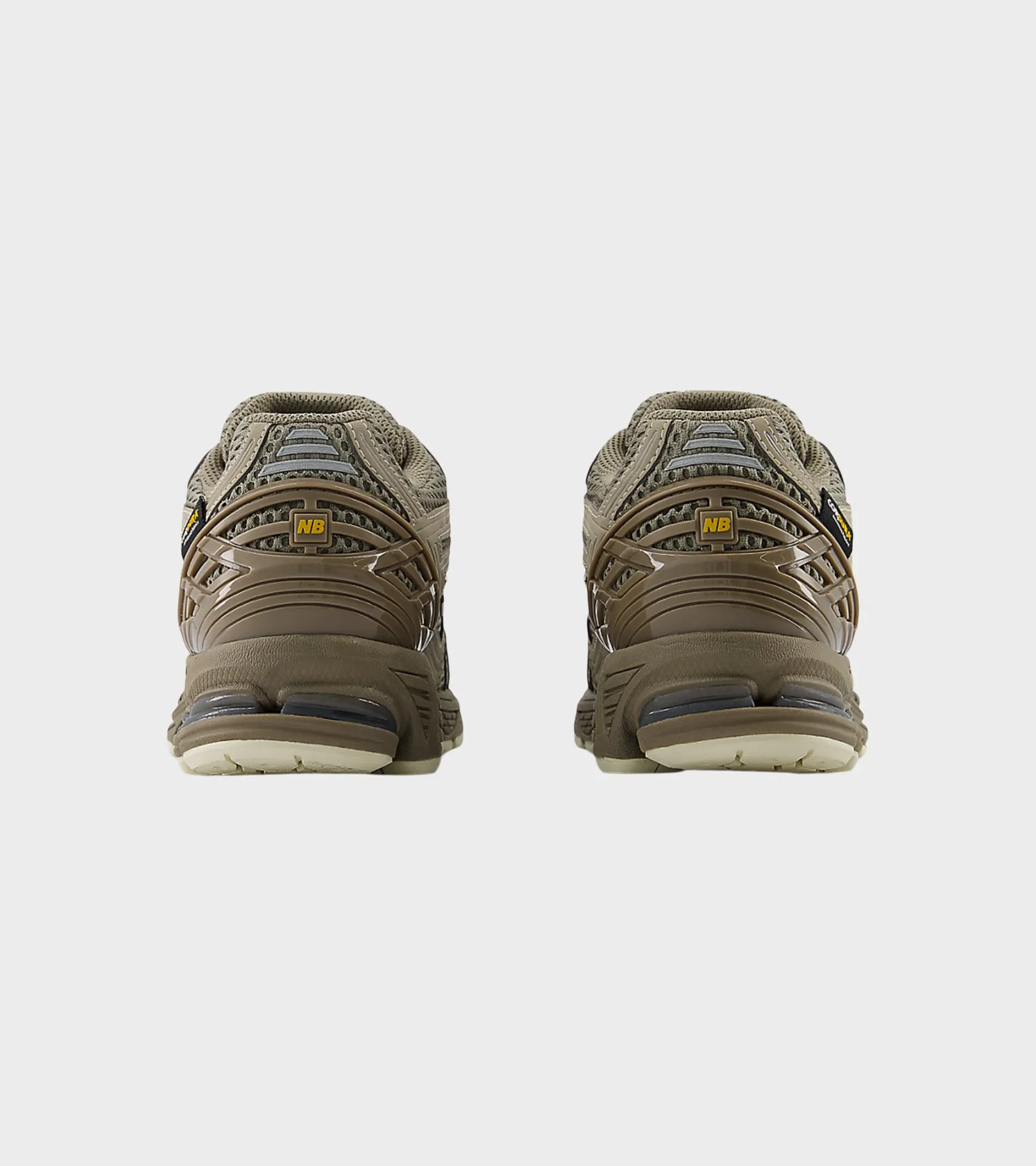 U1906ROB Arid Stone/Black Cement