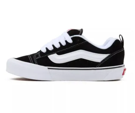 VANS KNU SKOOL BLACK/TRUE WHITE | ZAPATILLAS DE SKATE CLSICAS
