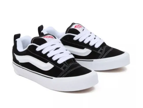 VANS KNU SKOOL BLACK/TRUE WHITE | ZAPATILLAS DE SKATE CLSICAS